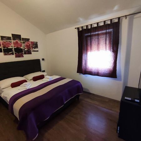 Panorama Sunset Apartments ツレス エクステリア 写真