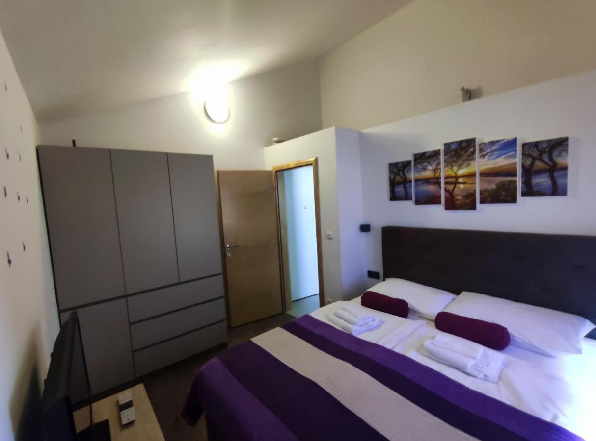 Panorama Sunset Apartments ツレス エクステリア 写真