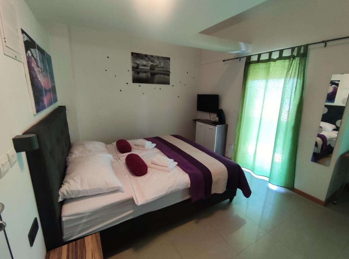 Panorama Sunset Apartments ツレス エクステリア 写真
